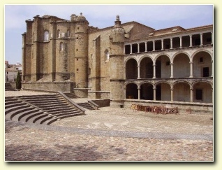 Монастырь Сан-Бенито